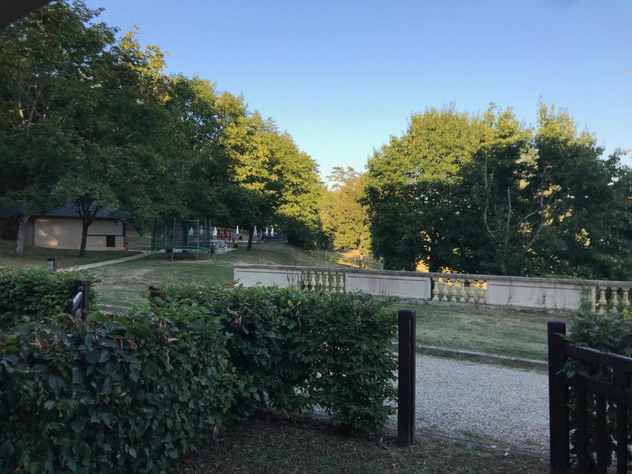 Château de Puy Robert LASCAUX Hotel Montignac-Lascaux Exterior foto